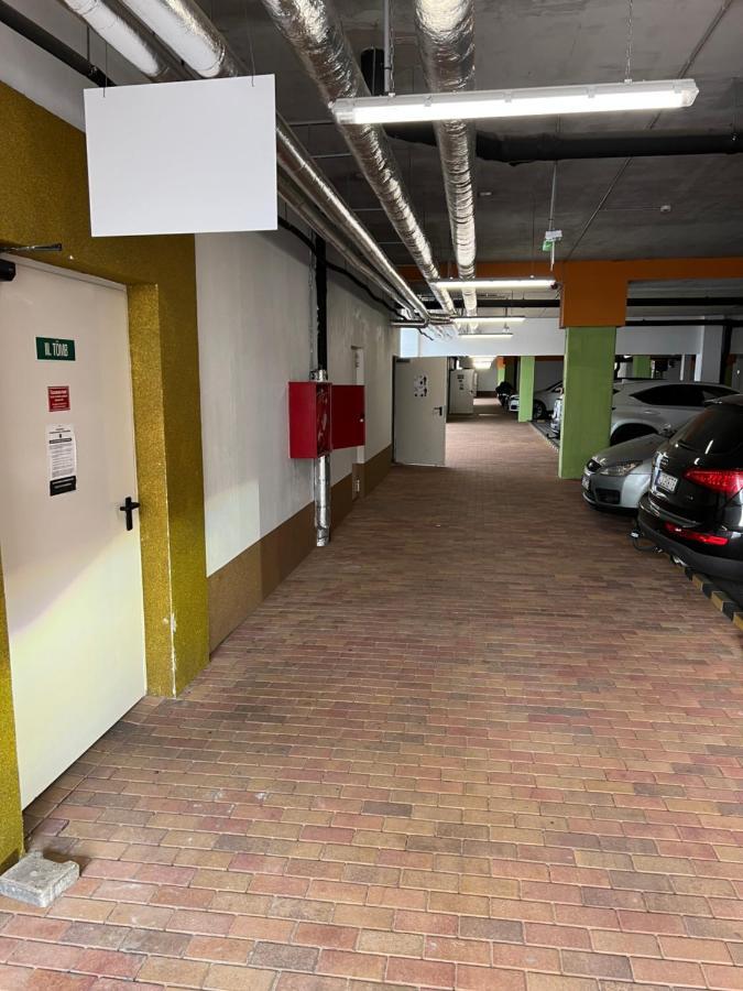 Párizsi Udvar Prémium Apartman Apartamento Debrecen Exterior foto